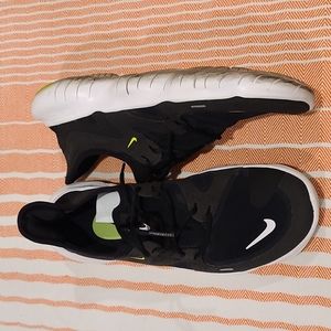 Nike Women's Free Run Black Sz. 8.5